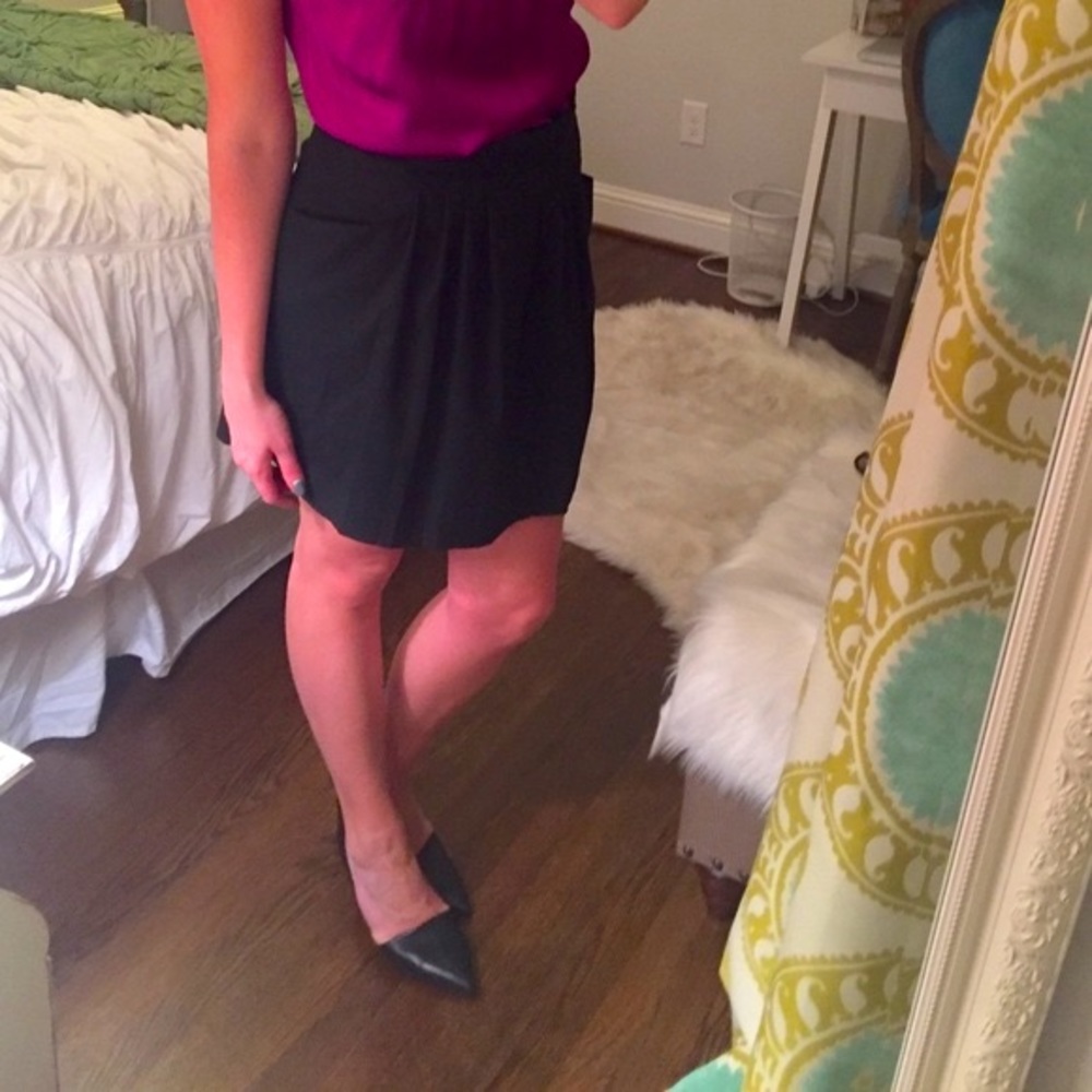 Gap fit and flare skirt